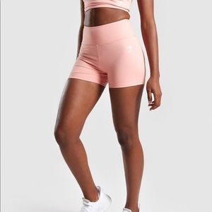 Gymshark dreamy shorts peach